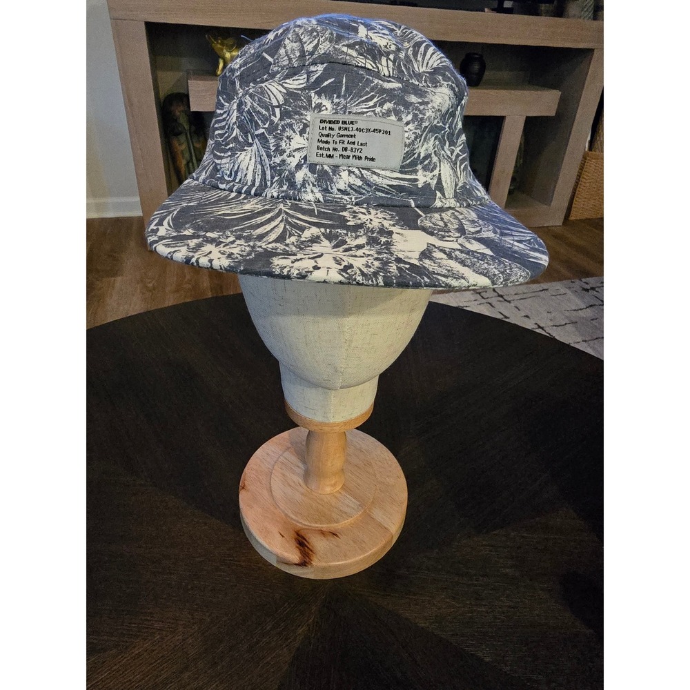HM Divided Blue Mens Floral 5 Panel Camper Hat Blue White Tropical Ripstop NWT